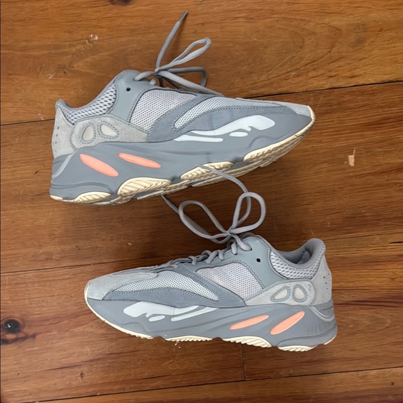 YEEZY 700 INTERTIA Gray and Orange Sneakers - Picture 2 of 5
